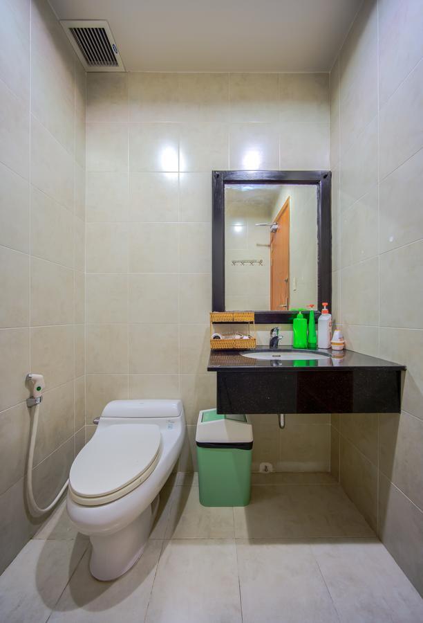 Della Boutique Hotel Хошимин Экстерьер фото