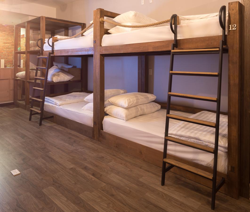 Della Boutique Hotel Хошимин Экстерьер фото