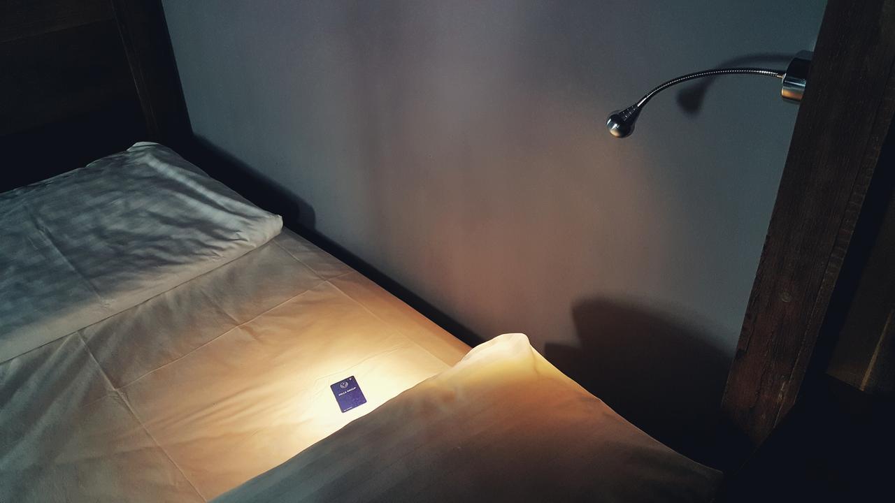 Della Boutique Hotel Хошимин Экстерьер фото