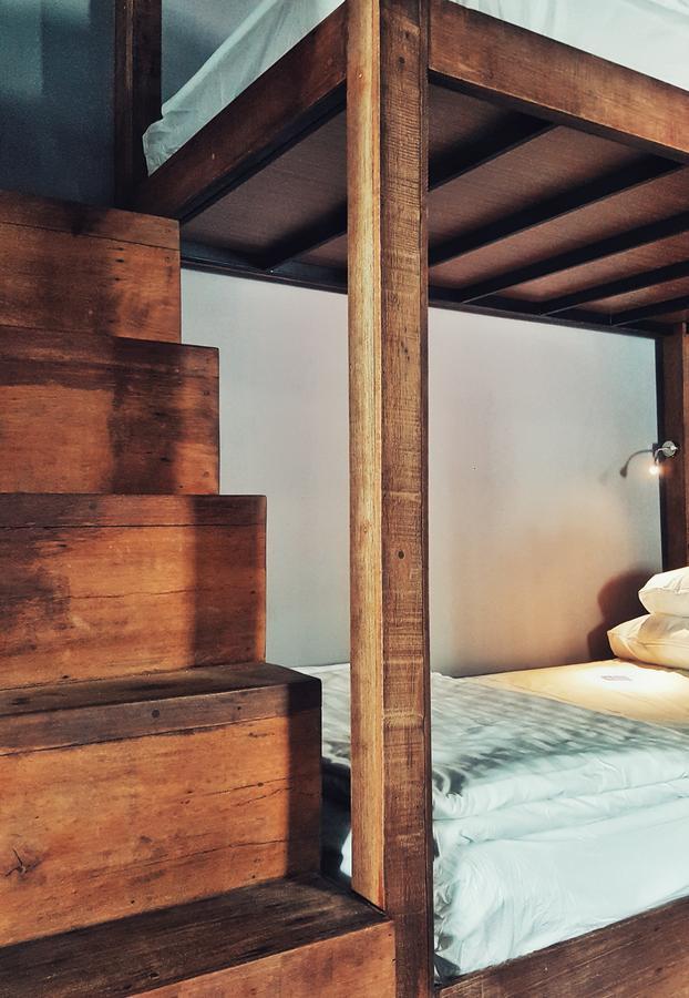 Della Boutique Hotel Хошимин Экстерьер фото